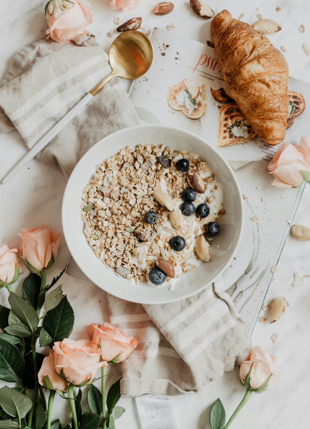 healthy breakfast bowl