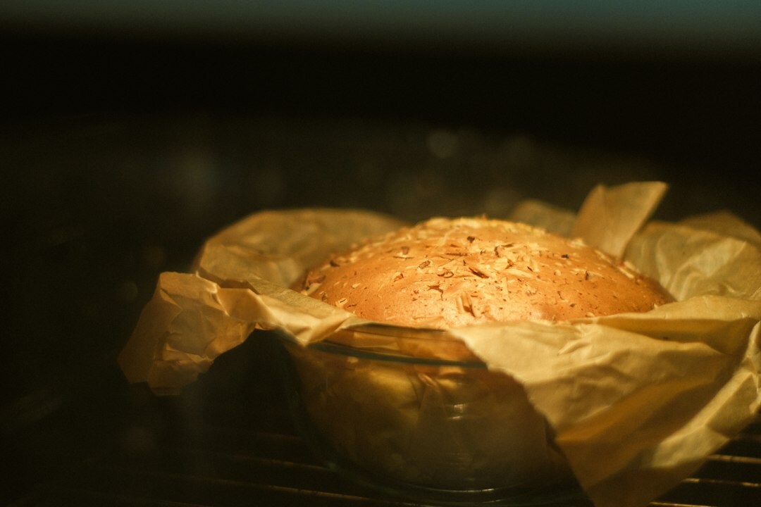baking dessert in oven